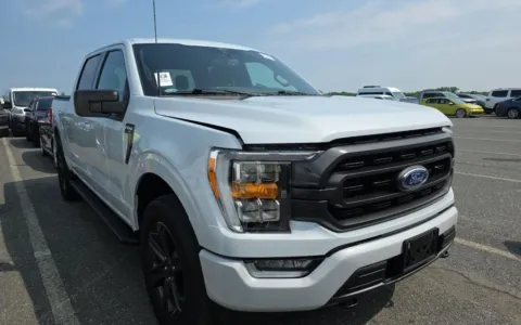 Another view of 2021 Ford F-150 XLT for sale in Fredericksburg, VA at Sullivan Auto Trading Fredericksburg