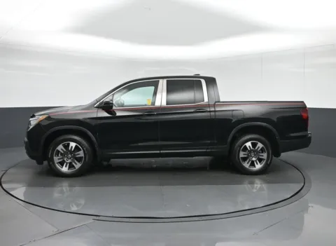 More photos of 2019 Honda Ridgeline RTL-T at Sullivan Auto Trading Fredericksburg, VA