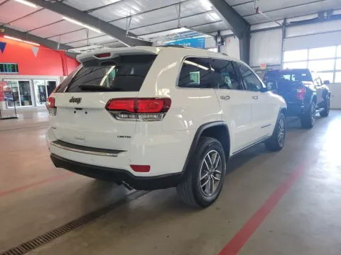 Another view of 2020 Jeep Grand Cherokee Limited for sale in Fredericksburg, VA at Sullivan Auto Trading Fredericksburg