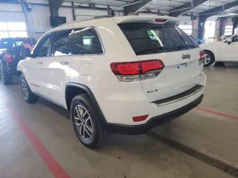 More photos of 2020 Jeep Grand Cherokee Limited at Sullivan Auto Trading Fredericksburg, VA