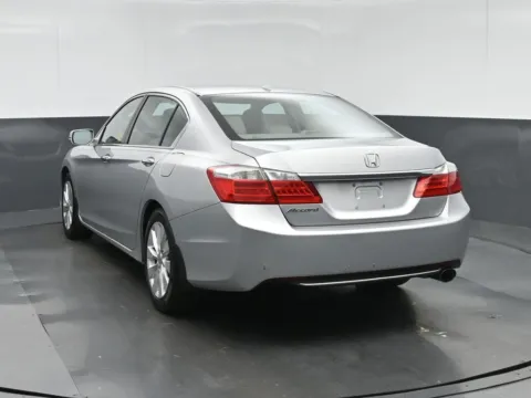 More photos of 2014 Honda Accord EX-L at Sullivan Auto Trading Fredericksburg, VA