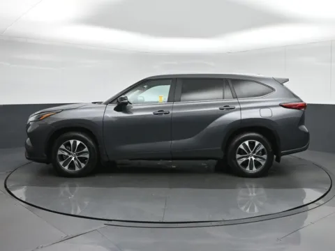 More photos of 2023 Toyota Highlander XLE at Sullivan Auto Trading Fredericksburg, VA