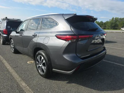 More photos of 2023 Toyota Highlander XLE at Sullivan Auto Trading Fredericksburg, VA
