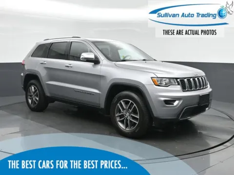 Silver 2017 Jeep Grand Cherokee Limited for sale in Fredericksburg, VA