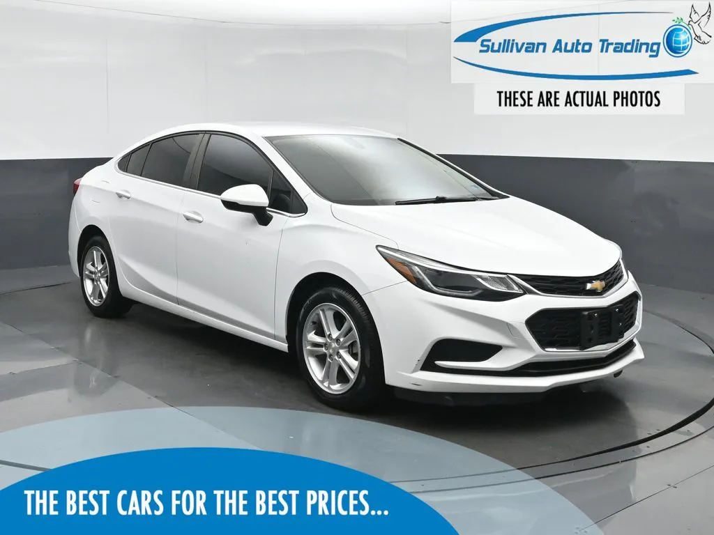 White 2018 Chevrolet Cruze LT for sale in Fredericksburg, VA
