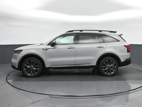 More photos of 2022 Kia Sorento X-Line SX Prestige at Sullivan Auto Trading Fredericksburg, VA