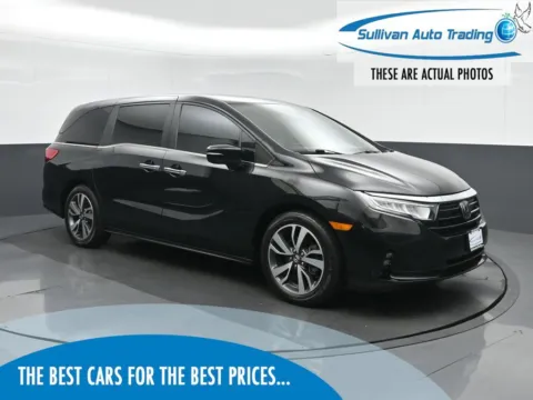 Black 2022 Honda Odyssey Touring for sale in Fredericksburg, VA