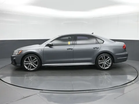 More photos of 2018 Volkswagen Passat 2.0T R-Line at Sullivan Auto Trading Fredericksburg, VA
