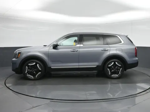 More photos of 2023 Kia Telluride S at Sullivan Auto Trading Fredericksburg, VA