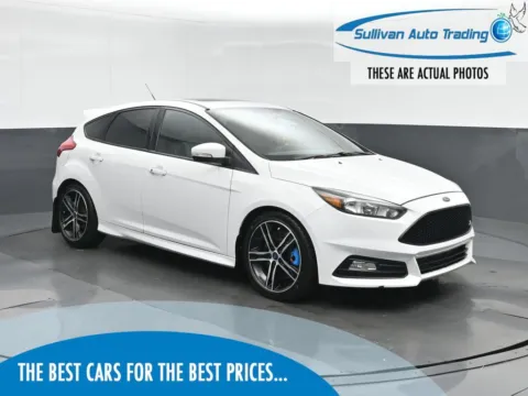 White 2016 Ford Focus ST for sale in Fredericksburg, VA