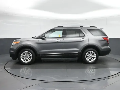 More photos of 2014 Ford Explorer XLT at Sullivan Auto Trading Fredericksburg, VA