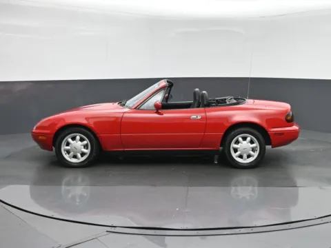 More photos of 1990 Mazda Miata at Sullivan Auto Trading Fredericksburg, VA
