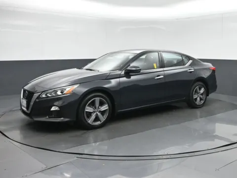Another view of 2019 Nissan Altima 2.5 SV for sale in Fredericksburg, VA at Sullivan Auto Trading Fredericksburg