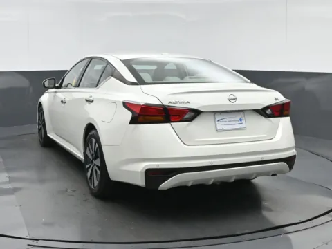 More photos of 2021 Nissan Altima 2.5 SV at Sullivan Auto Trading Fredericksburg, VA