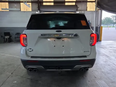 More photos of 2021 Ford Explorer King Ranch at Sullivan Auto Trading Fredericksburg, VA