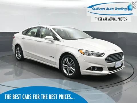White 2015 Ford Fusion Hybrid SE for sale in Fredericksburg, VA