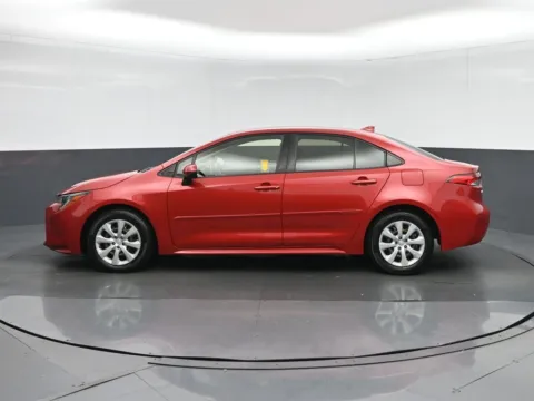 More photos of 2021 Toyota Corolla LE at Sullivan Auto Trading Fredericksburg, VA