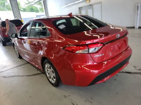More photos of 2021 Toyota Corolla LE at Sullivan Auto Trading Fredericksburg, VA