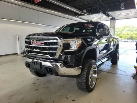 More photos of 2019 GMC Sierra 1500 SLE at Sullivan Auto Trading Fredericksburg, VA