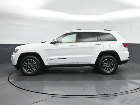 More photos of 2021 Jeep Grand Cherokee Limited at Sullivan Auto Trading Fredericksburg, VA