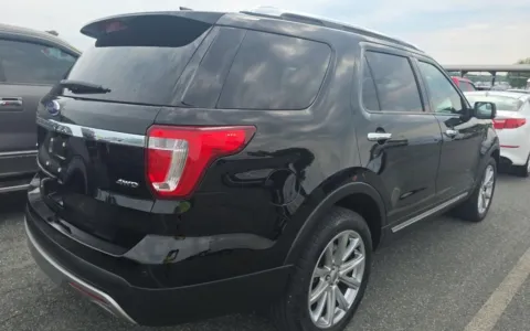 More photos of 2017 Ford Explorer Limited at Sullivan Auto Trading Fredericksburg, VA