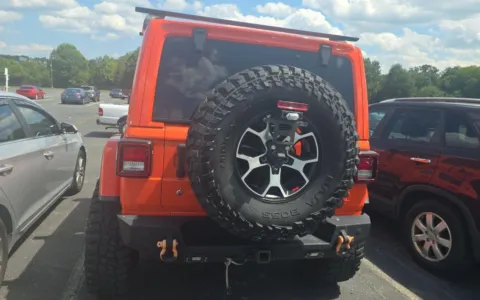 More photos of 2020 Jeep Wrangler Unlimited Rubicon at Sullivan Auto Trading Fredericksburg, VA