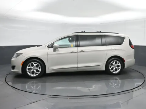 More photos of 2017 Chrysler Pacifica Touring L at Sullivan Auto Trading Fredericksburg, VA