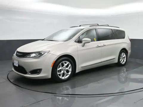 Another view of 2017 Chrysler Pacifica Touring L for sale in Fredericksburg, VA at Sullivan Auto Trading Fredericksburg