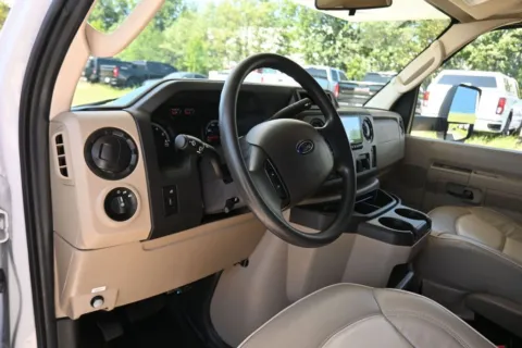 More photos of 2017 Ford E-450SD at Sullivan Auto Trading Fredericksburg, VA