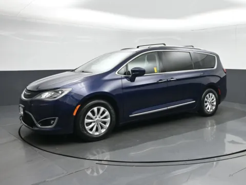 Another view of 2018 Chrysler Pacifica Touring L for sale in Fredericksburg, VA at Sullivan Auto Trading Fredericksburg