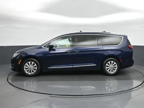 More photos of 2018 Chrysler Pacifica Touring L at Sullivan Auto Trading Fredericksburg, VA