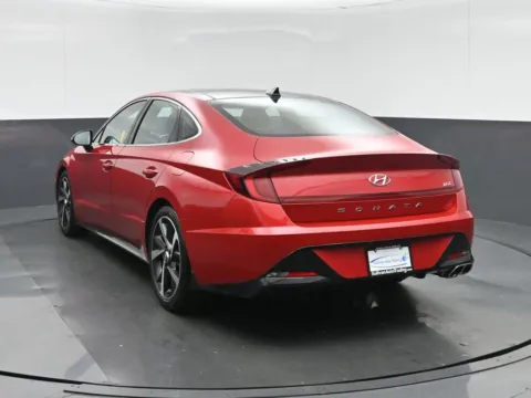More photos of 2021 Hyundai Sonata SEL Plus at Sullivan Auto Trading Fredericksburg, VA