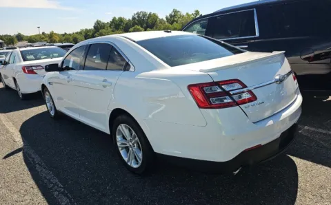 More photos of 2018 Ford Taurus SEL at Sullivan Auto Trading Fredericksburg, VA