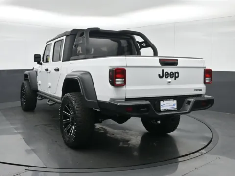 More photos of 2020 Jeep Gladiator Sport at Sullivan Auto Trading Fredericksburg, VA
