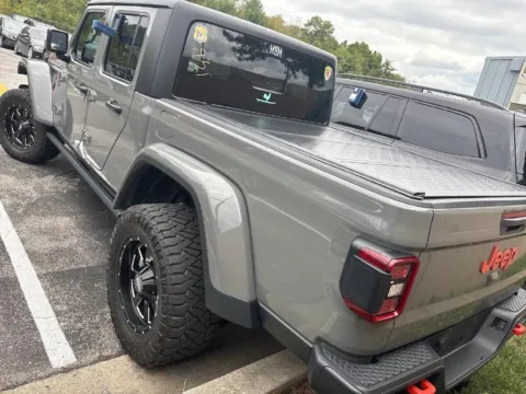 More photos of 2022 Jeep Gladiator Mojave at Sullivan Auto Trading Fredericksburg, VA