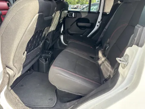 More photos of 2021 Jeep Gladiator Rubicon at Sullivan Auto Trading Fredericksburg, VA