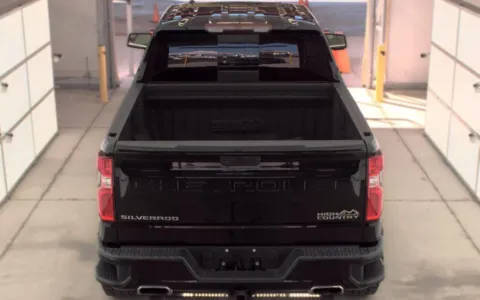 More photos of 2019 Chevrolet Silverado 1500 High Country at Sullivan Auto Trading Fredericksburg, VA