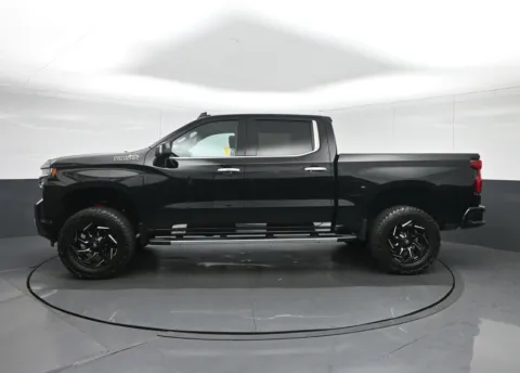 More photos of 2019 Chevrolet Silverado 1500 High Country at Sullivan Auto Trading Fredericksburg, VA