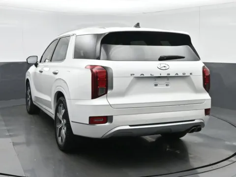 More photos of 2022 Hyundai Palisade Limited at Sullivan Auto Trading Fredericksburg, VA