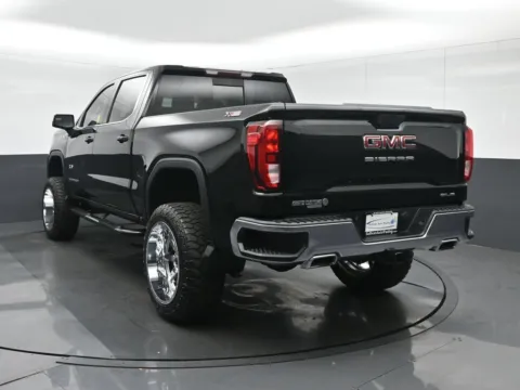 More photos of 2019 GMC Sierra 1500 SLE at Sullivan Auto Trading Fredericksburg, VA