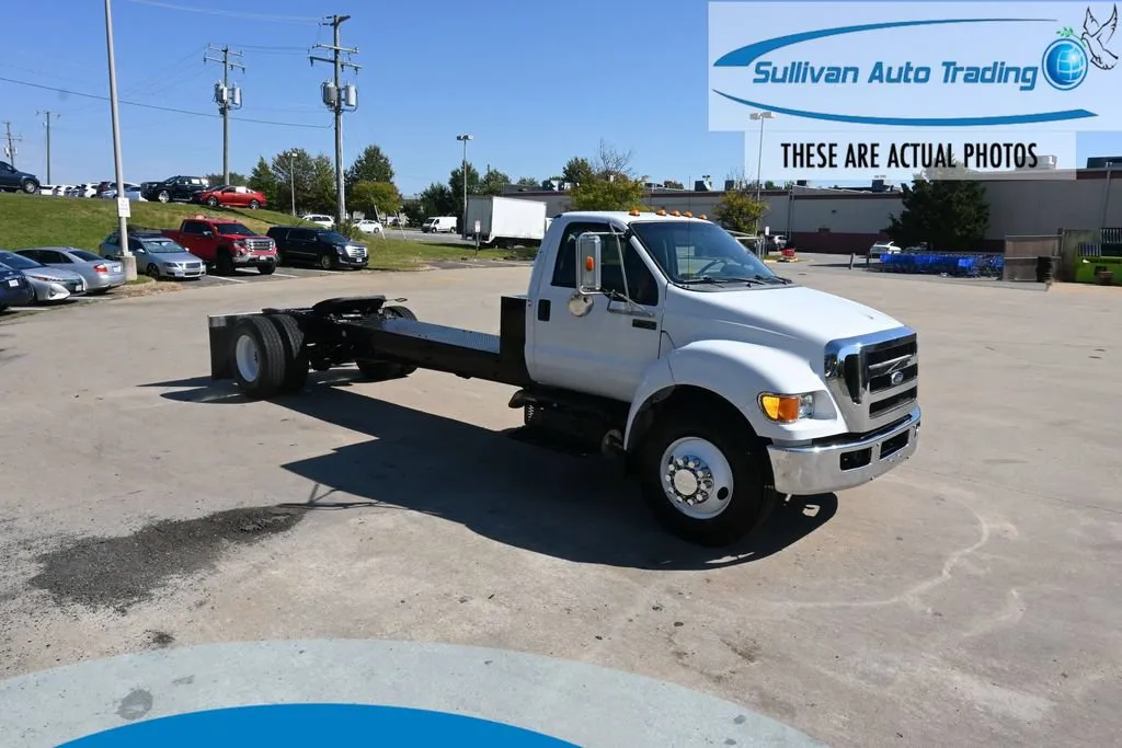 2011 Ford F-750