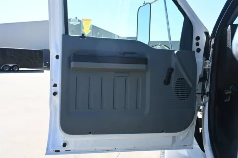 White 2011 Ford F-750SD XLT for sale in Fredericksburg, VA