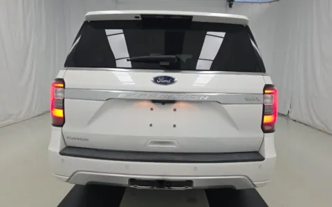 More photos of 2021 Ford Expedition Max Platinum at Sullivan Auto Trading Fredericksburg, VA