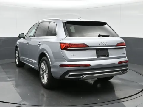 More photos of 2022 Audi Q7 55 Premium Plus at Sullivan Auto Trading Fredericksburg, VA