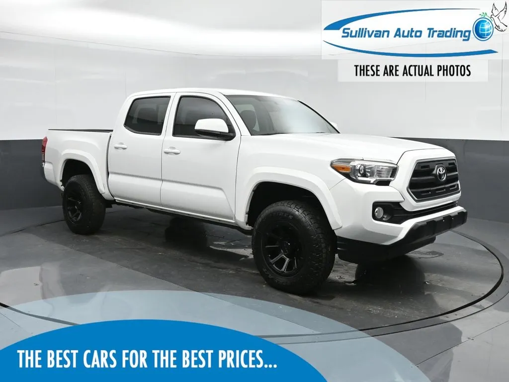 White 2017 Toyota Tacoma SR5 for sale in Fredericksburg, VA