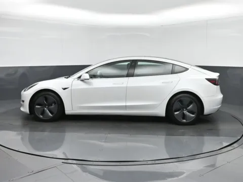 More photos of 2020 Tesla Model 3 Long Range at Sullivan Auto Trading Fredericksburg, VA