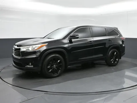 Another view of 2016 Toyota Highlander Limited for sale in Fredericksburg, VA at Sullivan Auto Trading Fredericksburg