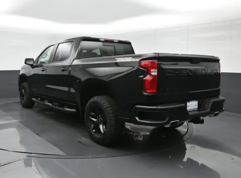 More photos of 2021 Chevrolet Silverado 1500 LT Trail Boss at Sullivan Auto Trading Fredericksburg, VA