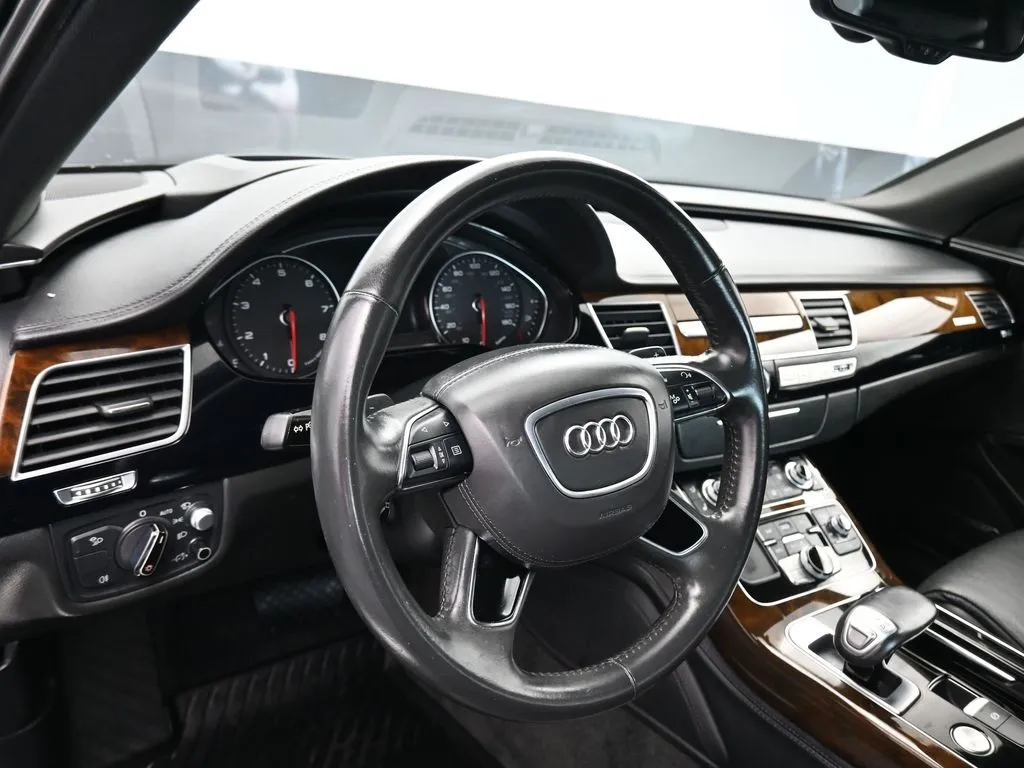 2017 Audi A8 L 3.0T Quattro photo 46