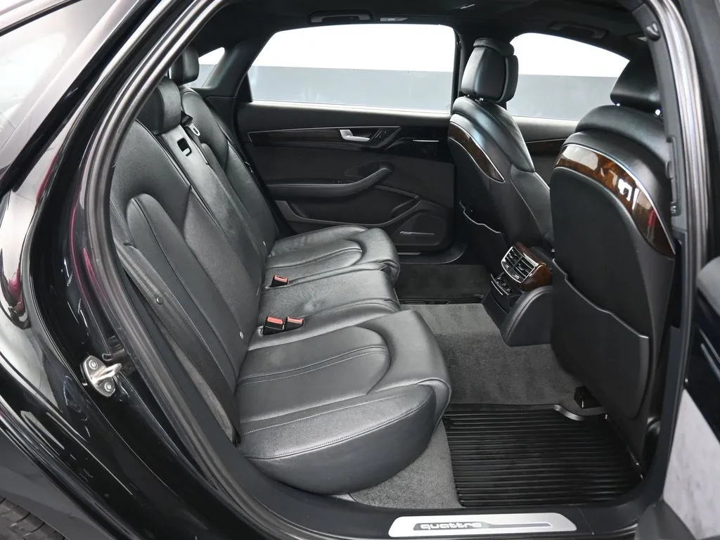 2017 Audi A8 L 3.0T Quattro photo 34